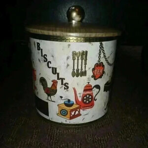 Vintage Biscuits Bucket With Lid & Handle Made In England